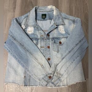 Wild Fable Light Washed Distressed Denim Jacket Cropped Fit Women’s Size Large